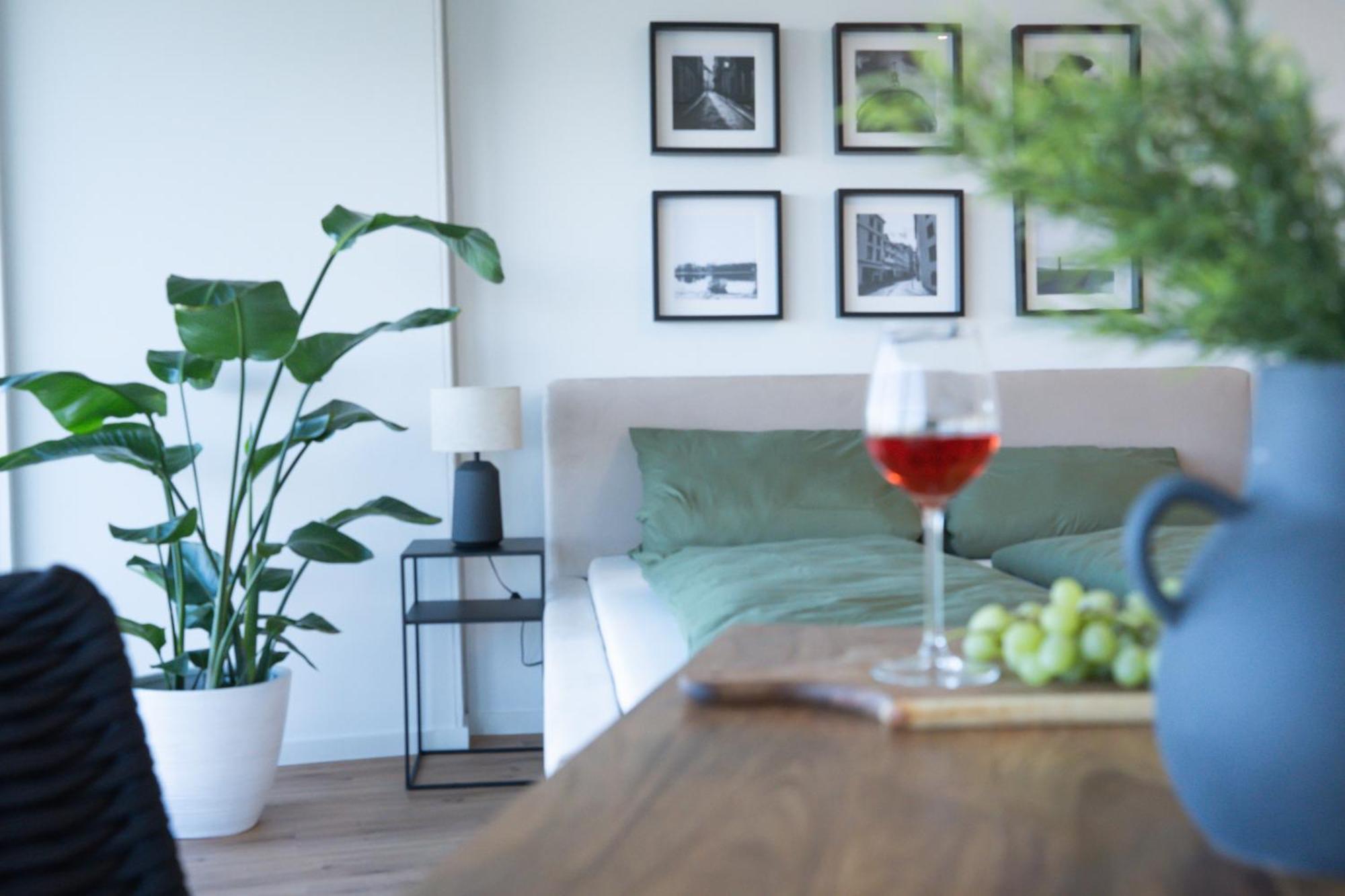 Helles Apartment Mit Tollem Blick Ueber اوغسبورغ المظهر الخارجي الصورة