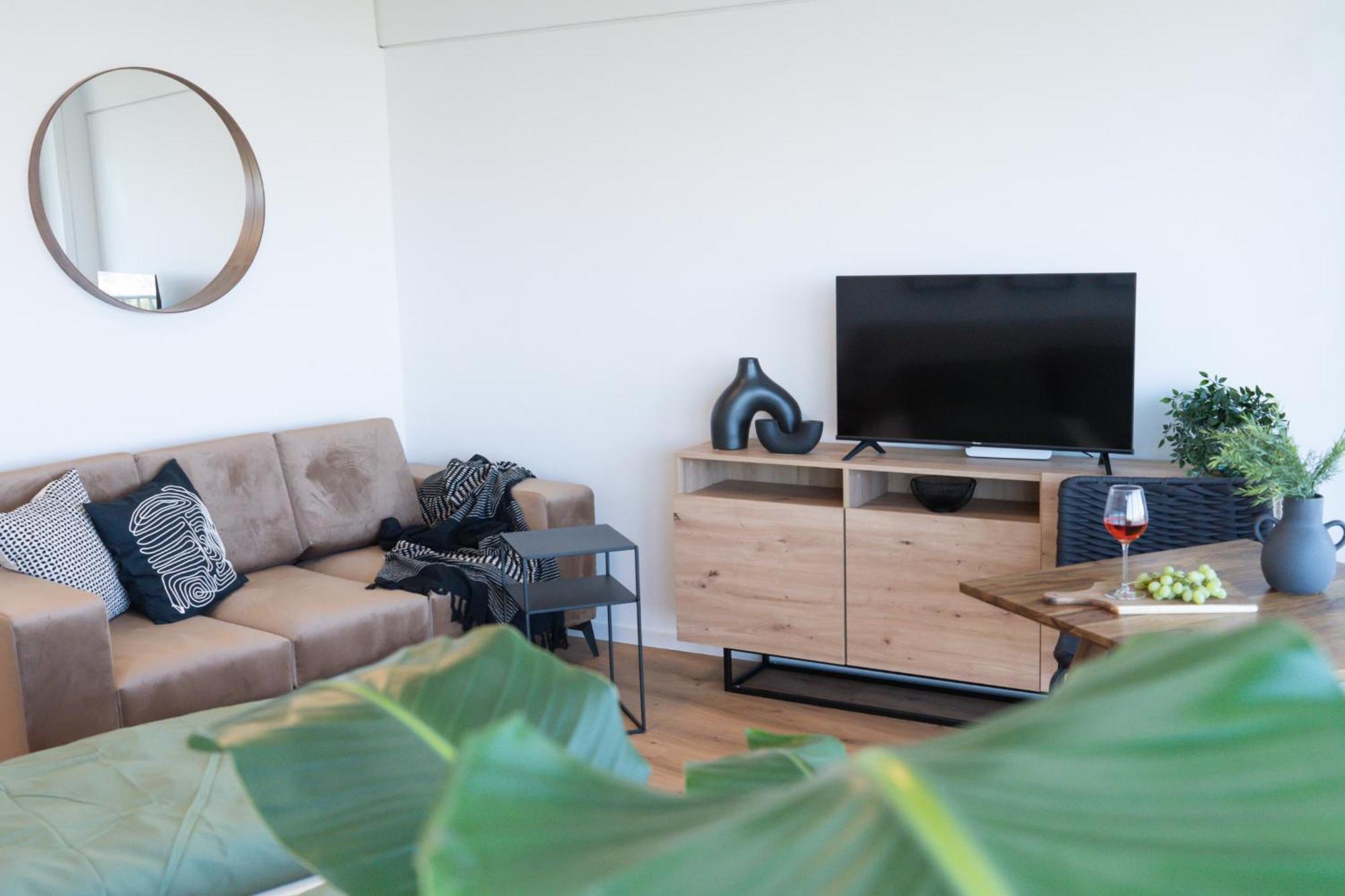 Helles Apartment Mit Tollem Blick Ueber اوغسبورغ المظهر الخارجي الصورة