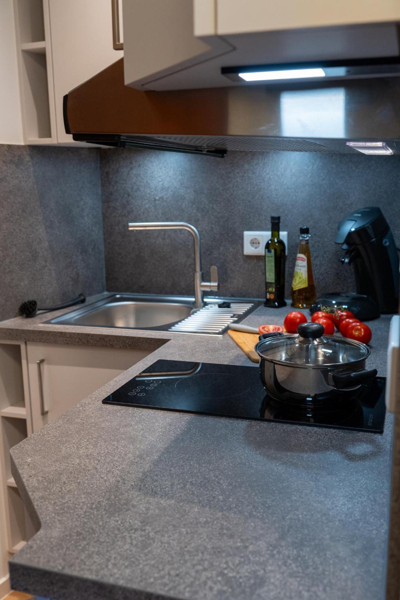 Helles Apartment Mit Tollem Blick Ueber اوغسبورغ المظهر الخارجي الصورة